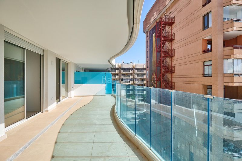Foto 2bca19f2-7fb8-4138-a015-5d66daebaf72. Appartement mit heizung parking pool in Puerto Deportivo Fuengirola
