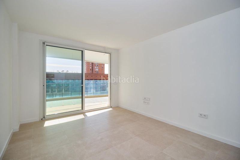 Foto 5259fe32-cbfa-4583-b758-3e371ac28874. Appartement mit heizung parking pool in Puerto Deportivo Fuengirola