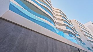 Apartamento en Puerto Deportivo. Apartamento  de 2 dormitorios y 2 baños , a estrenar en  pleno c