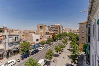 Etagenwohnung in Barrio de Zaidín