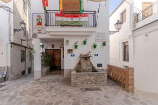 Terreno residencial en Carataunas