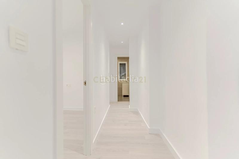 Foto 3cfea5e7-b64a-4aa5-a4ad-77080bfe66e5. Piso en calle punticas en Motril ciudad Motril