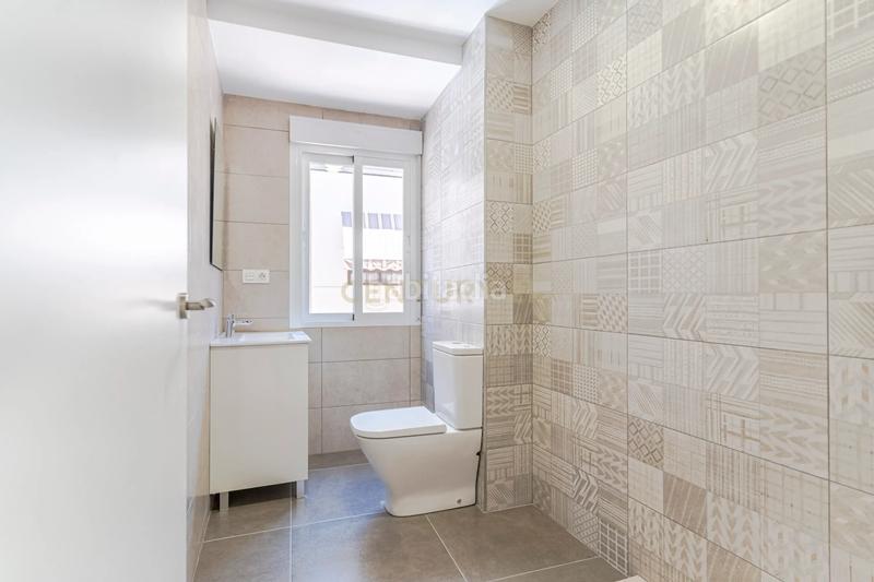 Foto 4a299a5f-67a4-43c6-ad7b-62ba58947975. Piso en calle punticas en Motril ciudad Motril