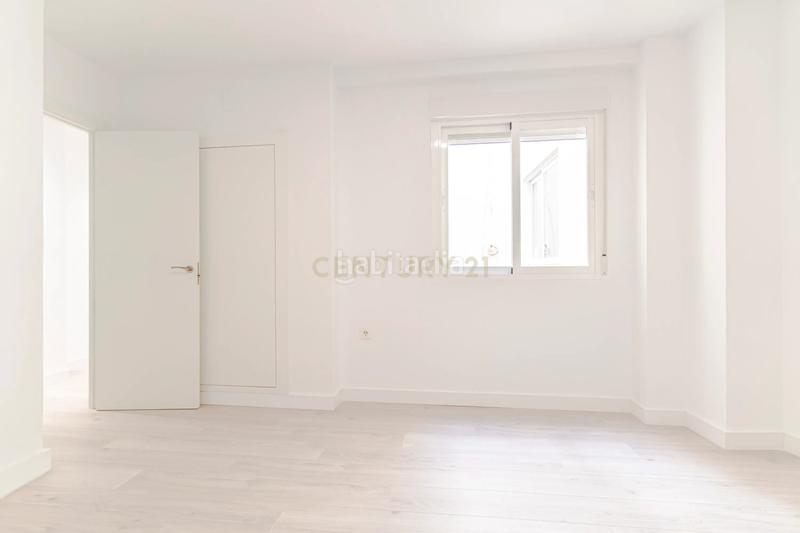 Foto 714e164f-ba27-4b94-be4e-3a6dfdc4dfcd. Piso en calle punticas en Motril ciudad Motril
