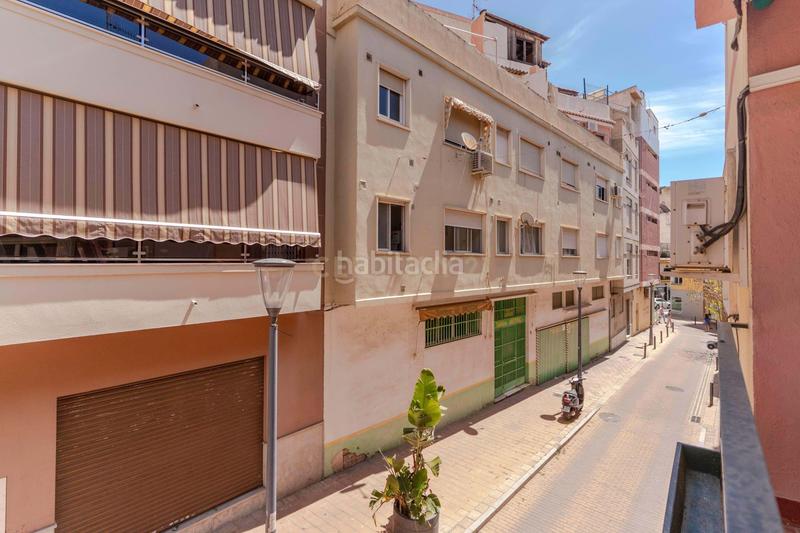 Foto 8cee22f4-51d2-4561-b71d-82bb627e042b. Piso en calle punticas en Motril ciudad Motril