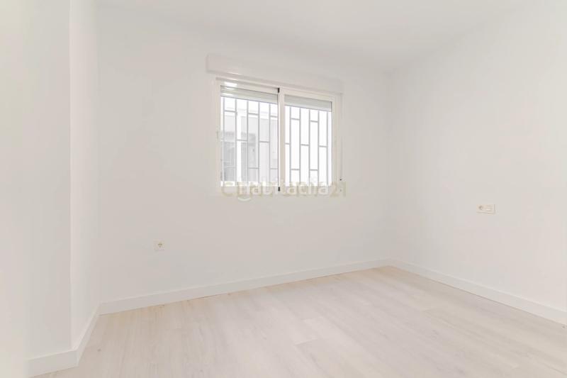 Foto 956836fb-70c9-4024-b13a-5898e7761d7a. Piso en calle punticas en Motril ciudad Motril