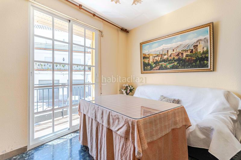 Foto b259ad11-07c0-4a18-a3a9-d1823bf7f2db. Casa en carretera de la playa en Centro Salobreña