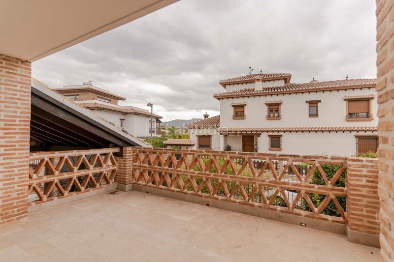 Foto 6222f54e-cb8a-4ce2-ada9-b18e590ab7d1. Casa en Altos de la Zubia Zubia (La)