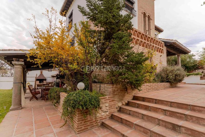 Foto d322d477-d254-47e0-84cb-d4679a66782a. Casa en Altos de la Zubia Zubia (La)