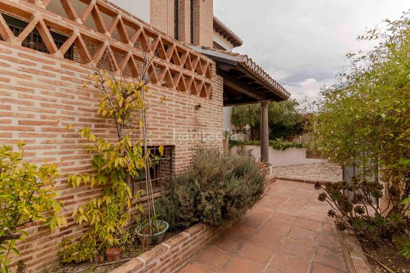 Foto e2b8172f-68cc-46f8-a93c-b7ca4f7f42eb. Casa en Altos de la Zubia Zubia (La)