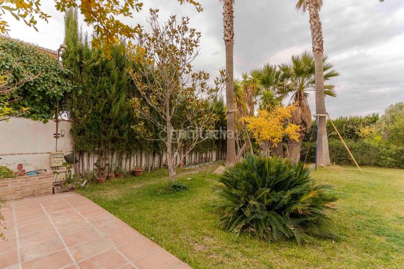 Foto f98220ce-ef05-48e0-923c-29939fed880b. Casa en Altos de la Zubia Zubia (La)