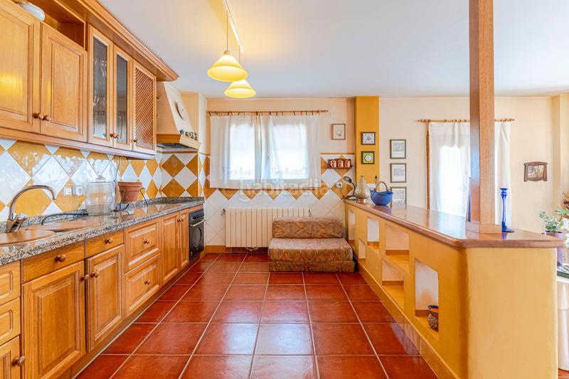 Foto 6bc7386b-0db6-46c4-a564-63fe6ae49d8d. Casa en calle el jurel en Guadix