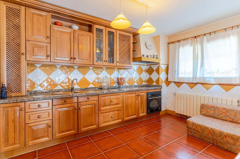 Foto 6f403bcc-8bbb-41b3-beb0-8a3243f3d939. Casa en calle el jurel en Guadix