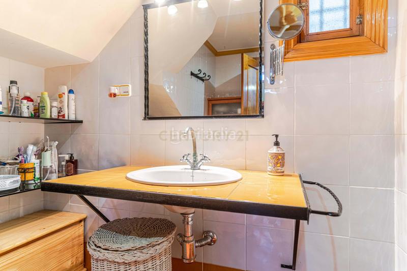Foto a0cee442-4c00-4e11-9587-8294d9956187. Casa en calle el jurel en Guadix