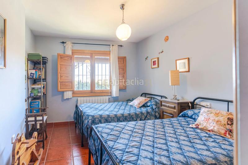 Foto f0334ac2-0009-4f80-9beb-e7f701e5cf45. Casa en calle el jurel en Guadix