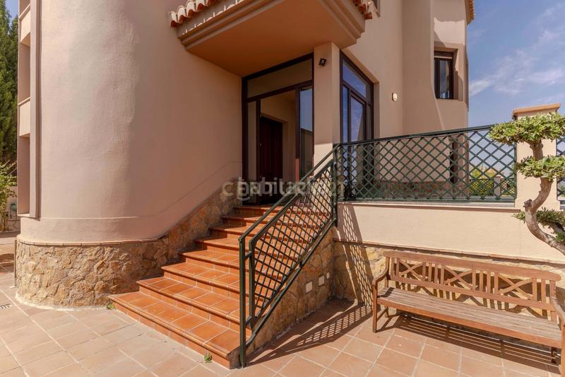 Foto 9c902828-32a4-4886-bfc6-134c37792cf3. Casa en Barrio de la Vega Monachil