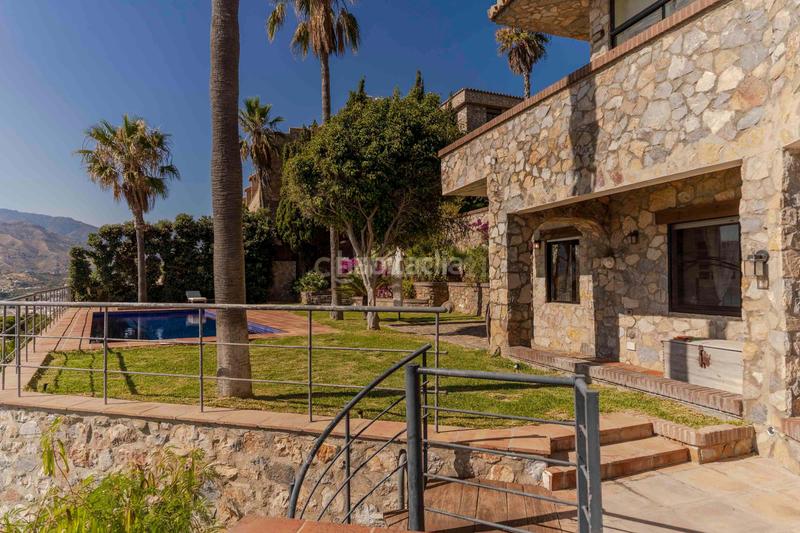Foto 7b7a07ba-fe9d-4104-95da-ba3fe0e19cea. Casa en Punta La Mona Almuñécar