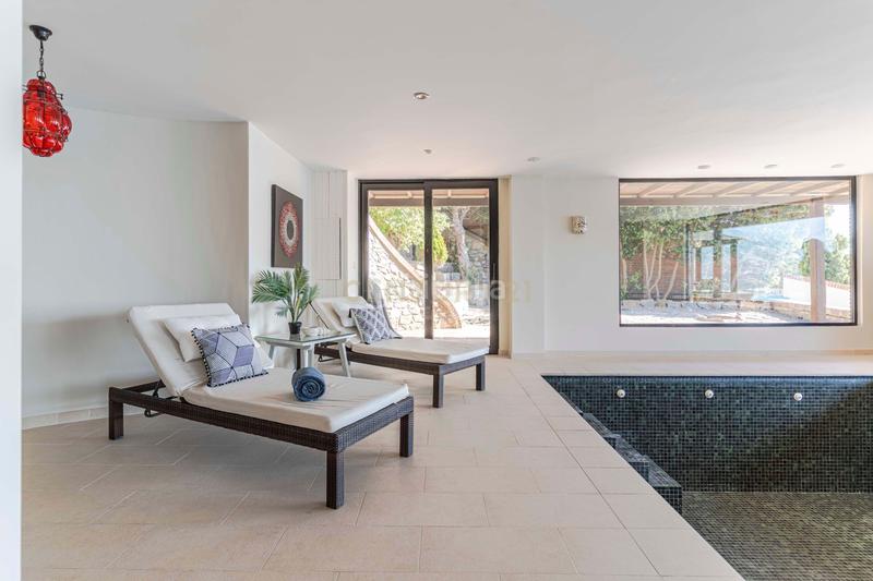 Foto 7426e61d-c4c7-4334-8524-8d15c267e2fb. Maison avec chauffage parking piscine dans Punta La Mona Almuñécar