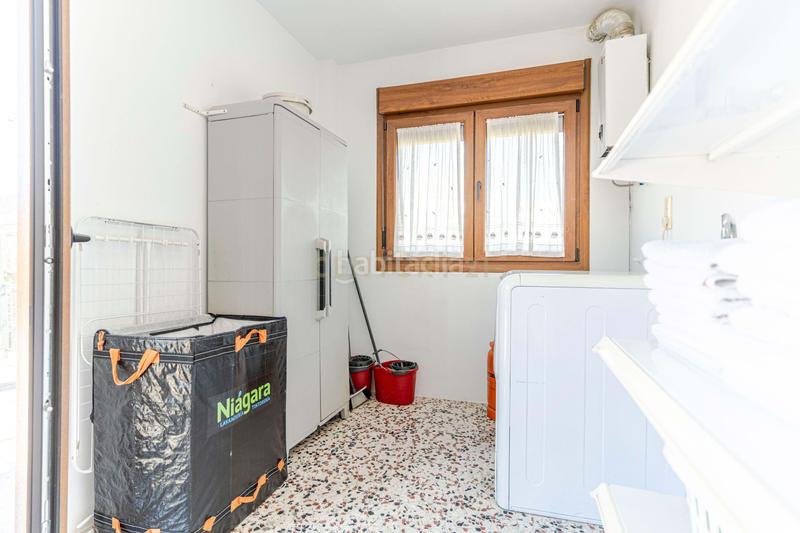 Foto 03f70f91-eaed-414b-a7de-d6a3c46b39e5. Casa en Cenes de la Vega