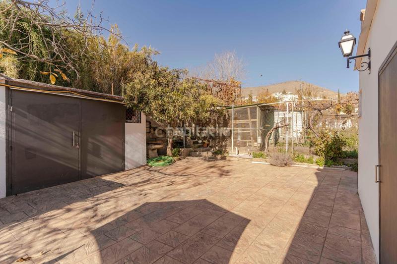 Foto 75666fbf-e9d6-4629-9204-0bcbe86aaa3f. Casa en Cenes de la Vega