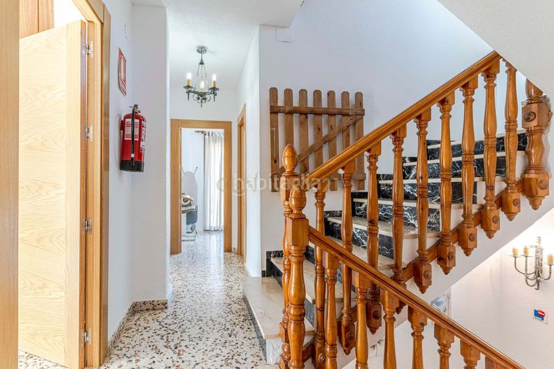 Foto afaca8bf-e6cb-4227-9833-0f8966efa09b. Casa en Cenes de la Vega