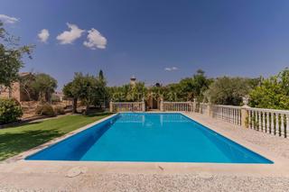 Maison à Camino de tablazos, moraleda de zafayona, spain