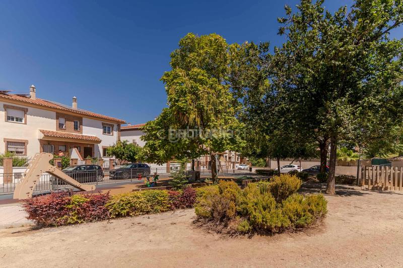 Foto e373529c-902b-4864-bf5c-354e0e8f300e. Casa en calle ramal del salve en Gójar