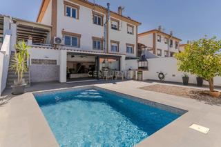 Maison à Gójar