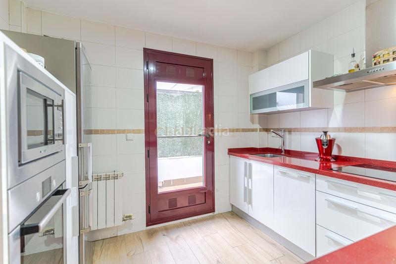 Foto 0d840453-dc08-4caa-8efb-fa7832cd18a1. Appartamento in calle muñoz seca in Poniente Armilla