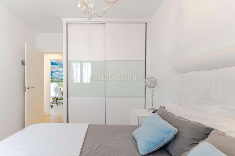 Foto c65bbd01-024a-4933-8cc2-da2327d9af26. Appartamento in calle muñoz seca in Poniente Armilla