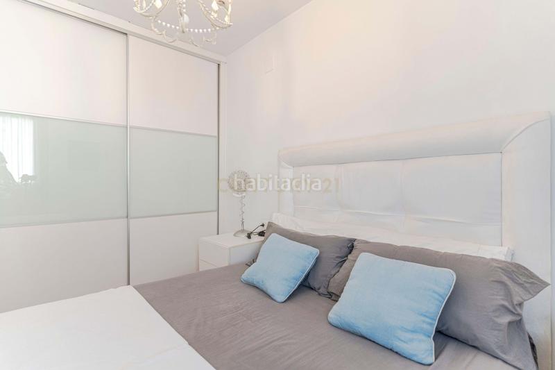 Foto cd8c5ded-59ee-402b-81dd-018febc0e0b4. Appartamento in calle muñoz seca in Poniente Armilla