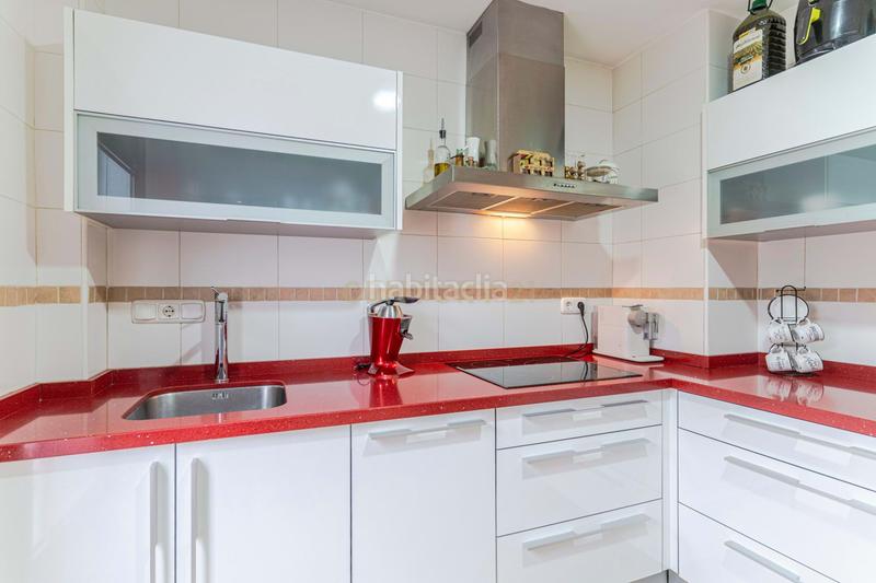 Foto d7e64ea3-0d64-4c85-b469-950cf9e1f260. Appartamento in calle muñoz seca in Poniente Armilla