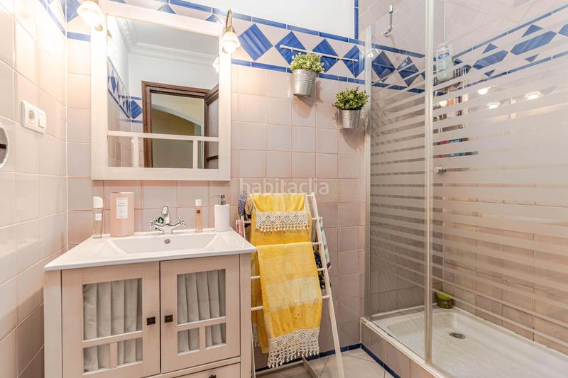 Foto d947d038-481d-4415-91ca-dedf178c82e8. Casa en calle dinamarca en Huétor Vega