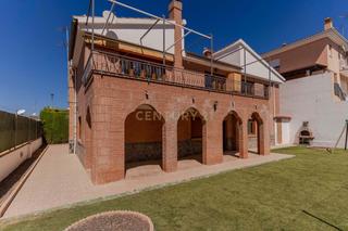 Maison à Calle pinos, 74, peligros, spain