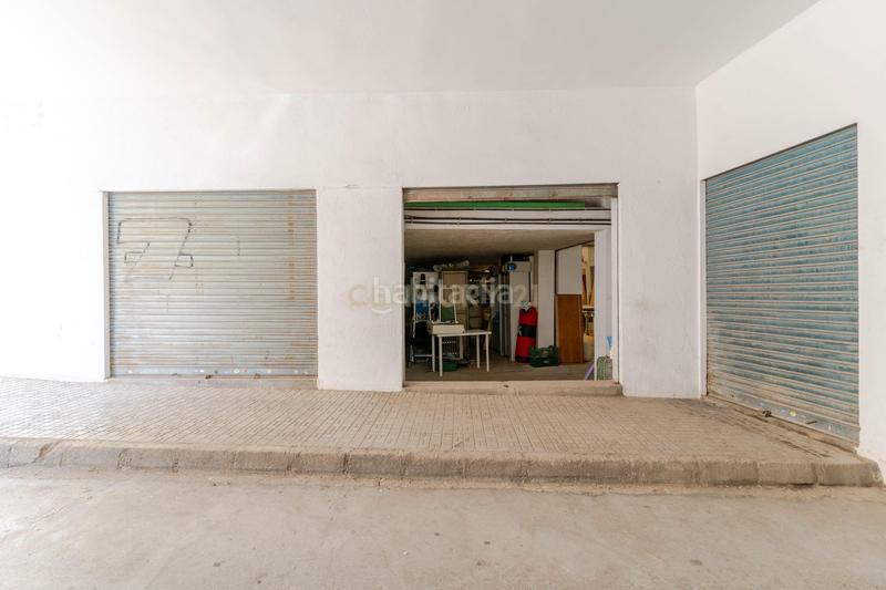 Foto 59e2855d-5b7d-4f6d-bac5-815677cafe3c. Local comercial en avenida salobreña 25 gran local comercial zona avenida salobreña en Motril