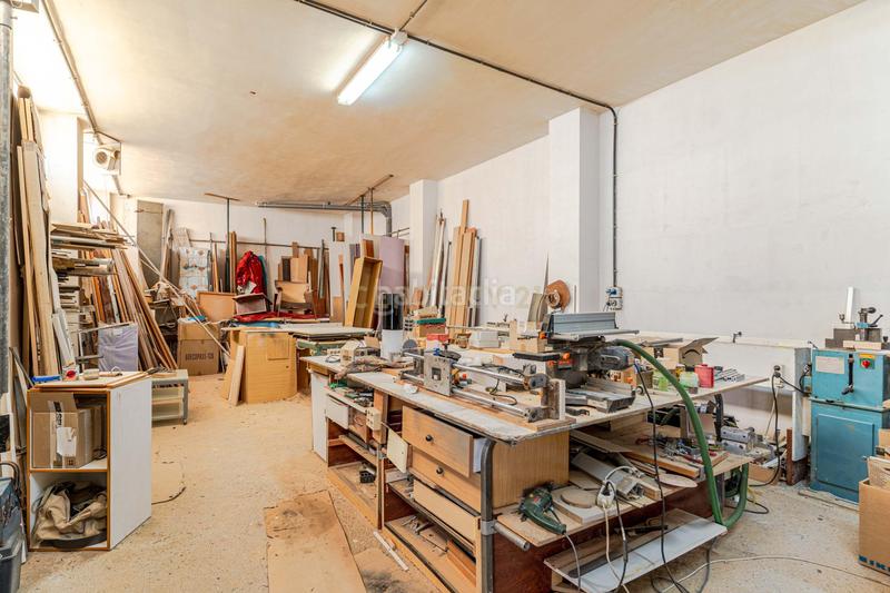 Foto 64b05f94-b684-4a65-af0e-8be2ab9466fb. Local comercial en avenida salobreña 25 gran local comercial zona avenida salobreña en Motril