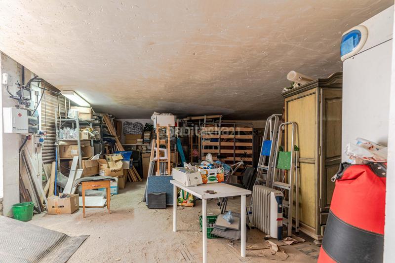 Foto e3d07120-1544-404a-9866-948f625810d2. Local comercial en avenida salobreña 25 gran local comercial zona avenida salobreña en Motril