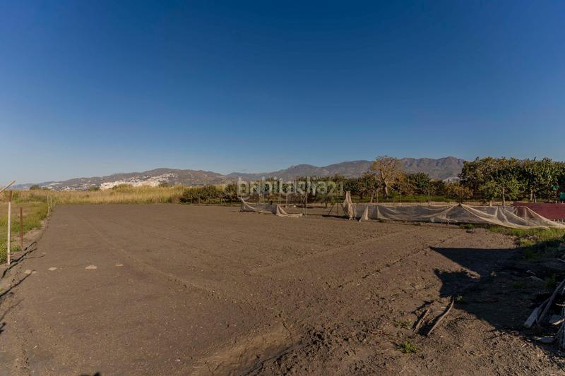 Foto b84ed1cf-24d3-412a-baea-d422f523b43d. Fondo rustico in cam. de rio seco 1 in Centro Salobreña