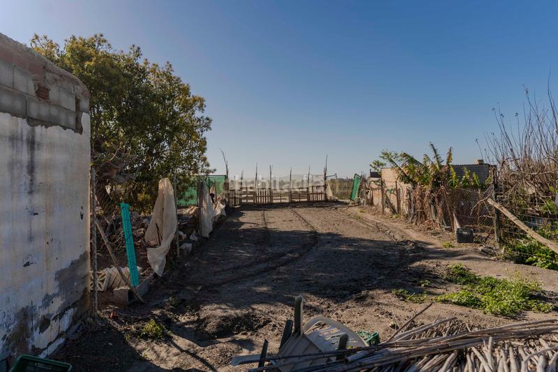 Foto c9928101-cd61-4275-9d6b-c0526be5ab2b. Fondo rustico in cam. de rio seco 1 in Centro Salobreña