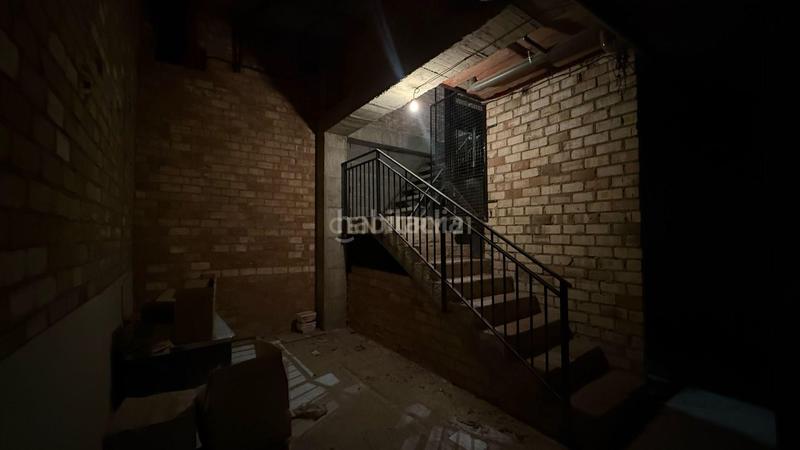 Foto 536de532-6155-4c58-8438-7ebbe3239f65. Lloguer local comercial a calle josé luis pérez pujadas a Granada