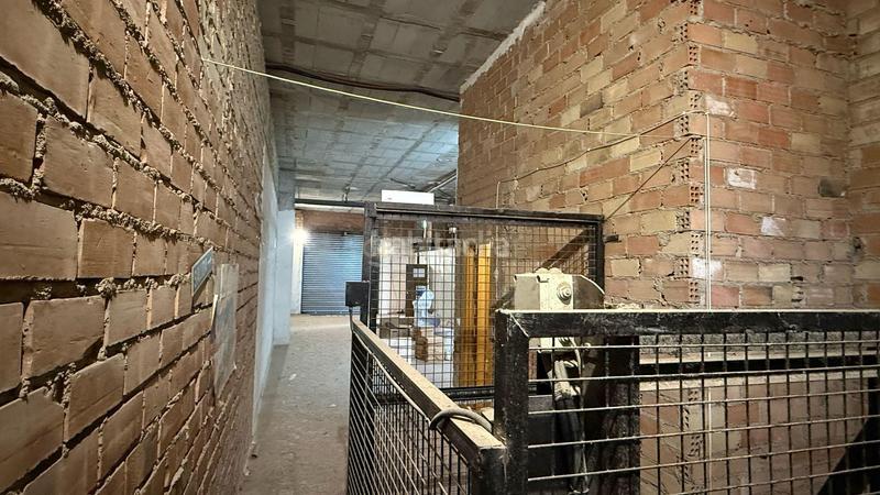 Foto 6bbd73cc-c716-4fea-ad24-8d27bef2cf2a. Miete geschäftsraum in calle josé luis pérez pujadas in Granada