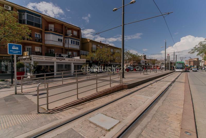 Foto 07c79732-c209-431d-a2cb-a1f09de29869. Locale commerciale in calle poniente 5 in Las Tres Cruces Armilla