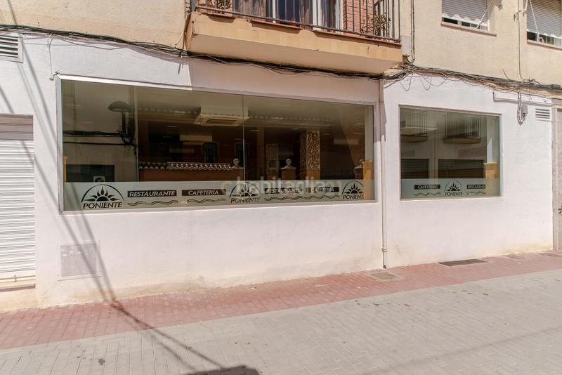 Foto 1a154e8f-19ec-4eef-860d-edfefe1a2621. Locale commerciale in calle poniente 5 in Las Tres Cruces Armilla