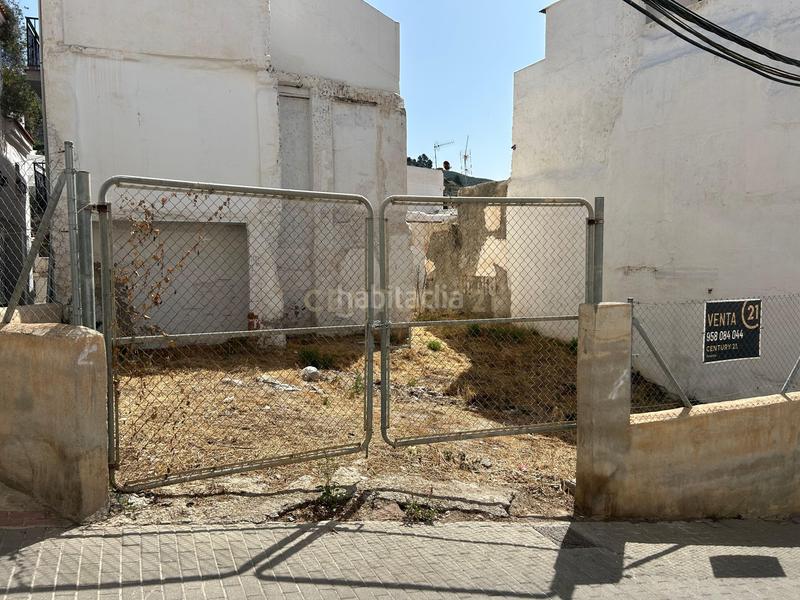 Foto 10223014-898f-44fd-875c-1da61ddd5fa4. Terrain résidentiel dans Ítrabo