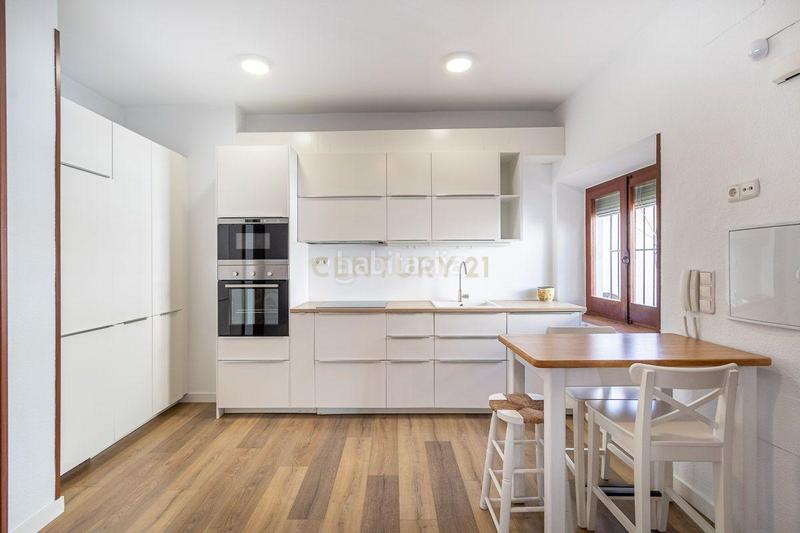 Foto 662009fa-7cae-4c5a-808b-75e69e036ab4. Casa a calle molinos a San Matías - Realejo Granada