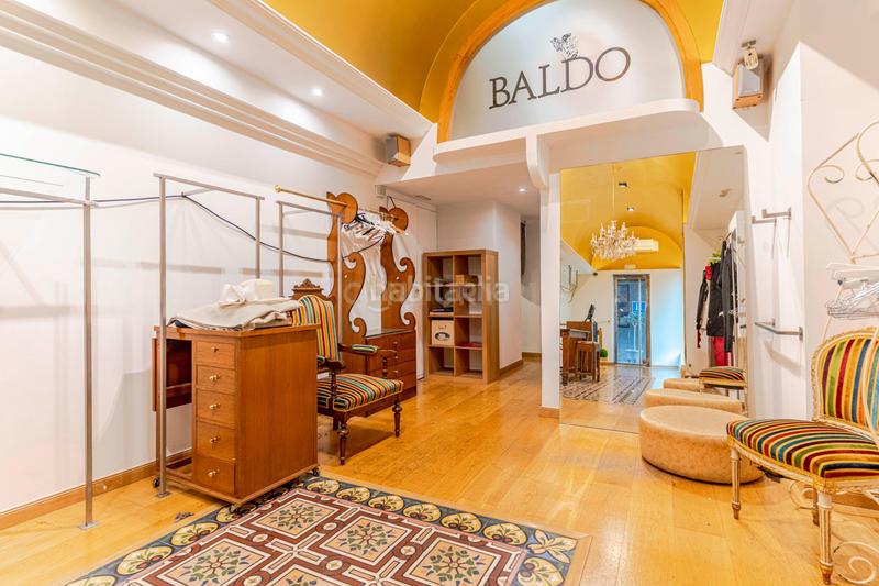 Foto 49afd07c-5e4c-479d-9887-f17b7a05886b. Local commercial dans calle campo verde dans Centro - Sagrario Granada