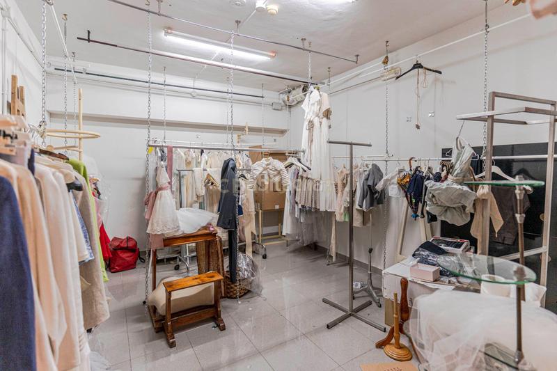 Foto c3f71d0c-984c-4b39-8594-8e48e797faff. Local commercial dans calle campo verde dans Centro - Sagrario Granada