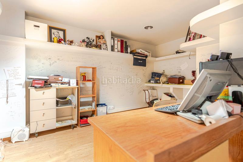 Foto f0b51b6d-a9d3-43d7-9bf7-54bdcebfcb52. Local commercial dans calle campo verde dans Centro - Sagrario Granada