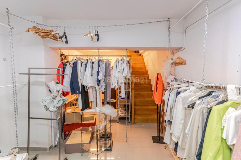 Foto f25de60e-e610-4451-bd81-59a7975a2f15. Local commercial dans calle campo verde dans Centro - Sagrario Granada