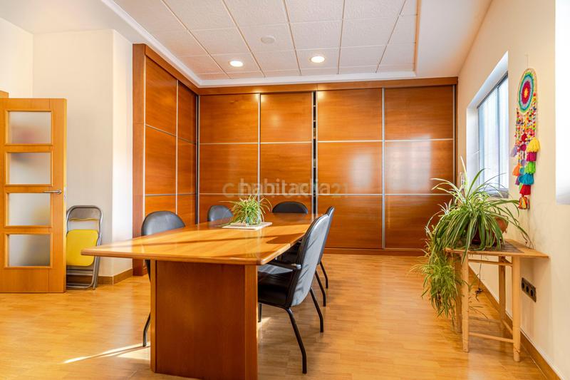 Foto 62d3d9fb-be7c-4c61-b5e9-9bade51c7760. Office space in carretera de granada in Alfacar